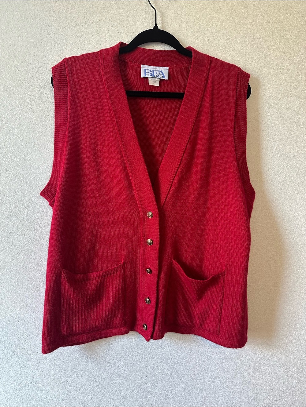 BFA Red Sleeveless Button-Front Knit Vest Vintage 80s